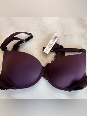 Soma Embraceable Lace-Trim Push-Up Bra in Plum. NWT. 34a